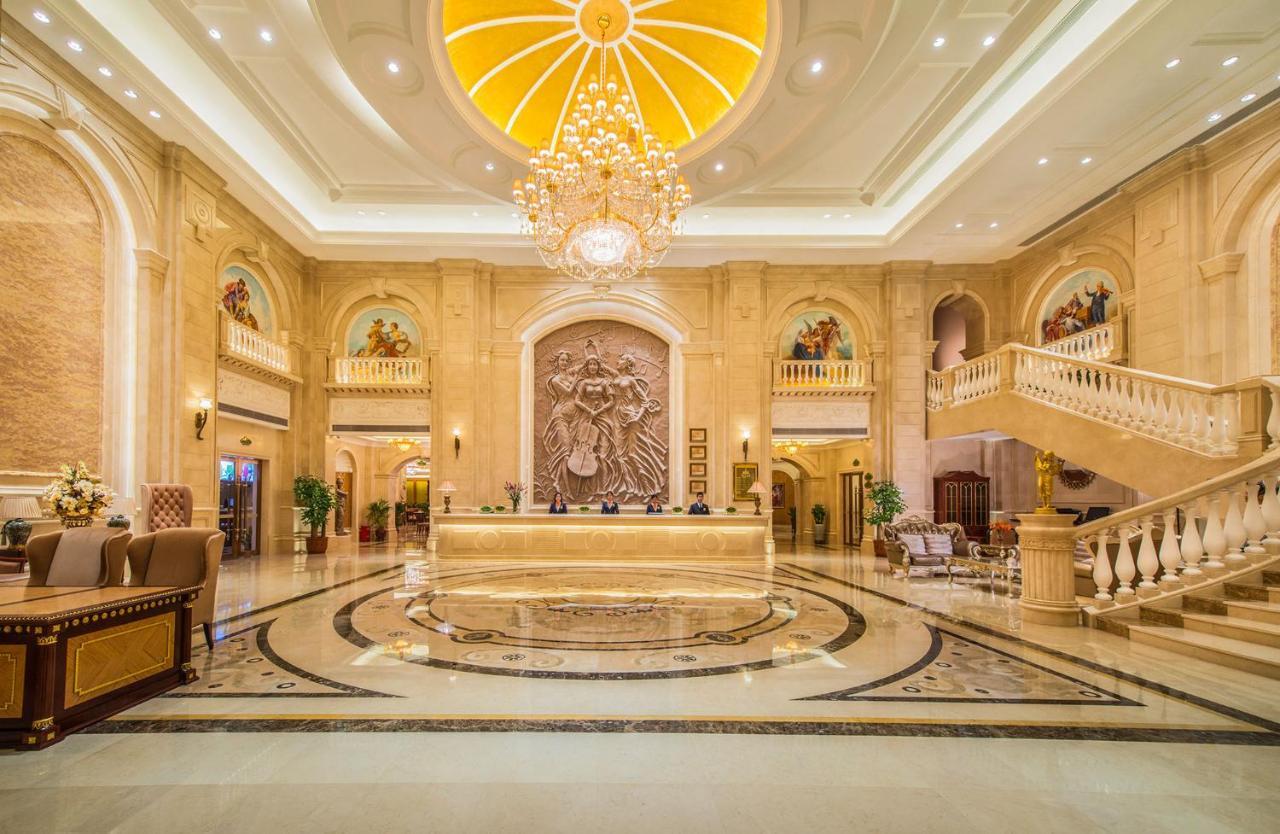 Vienna International Hotel Yantai Changjiang Road Xingyi Square Branch Εξωτερικό φωτογραφία